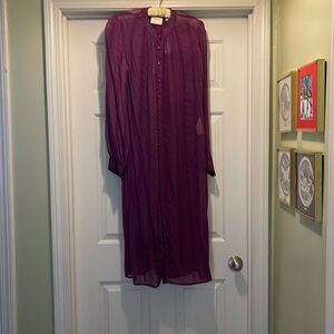 Very sheer duster, see close up photo for colors and patterns, size 10,